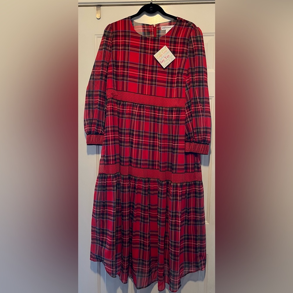 Gretchen Scott - Large
Peasant Dress - Duke of York Red worn once. No tags.